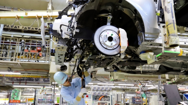 Из-за нехватки комплектующих в Японии остановились заводы Toyota